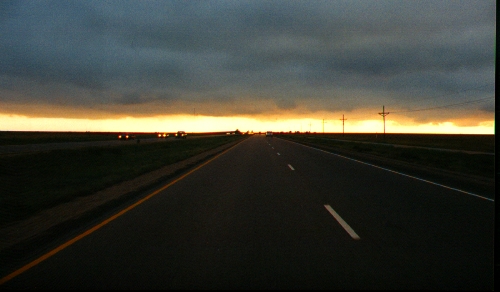 road.jpg (107474 bytes)